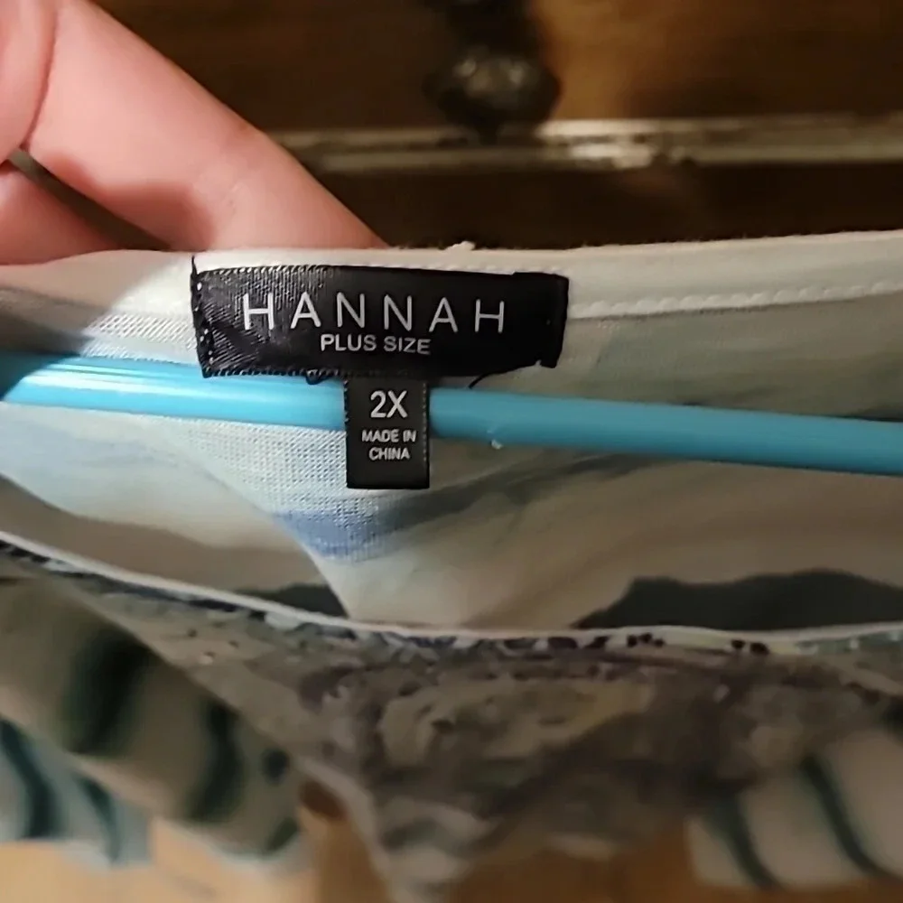 Hannah Top 2X - Picture 2 of 3